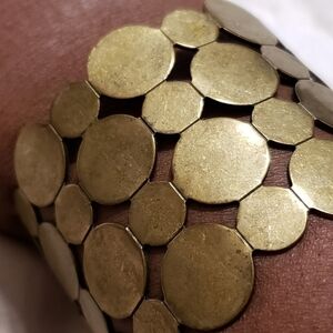 Dark Gold Tone Metal Circle Formed Open Back Bracelet 7inch cir.